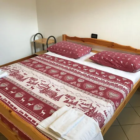 Casa Corti Hotel *